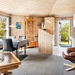 4 Person In Vinderup-by Traum * Vinderup