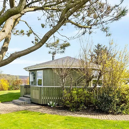 4 Person In Vinderup-by Traum