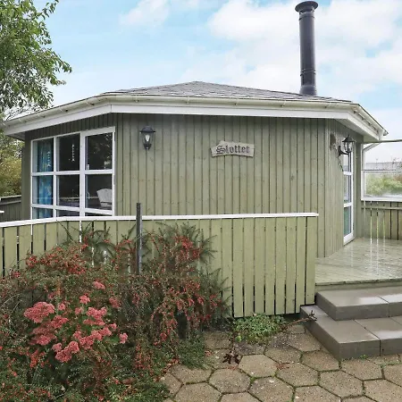4 Person In Holiday home *